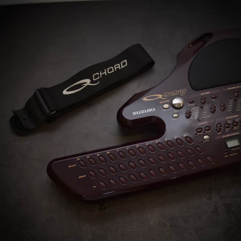 Suzuki QC-1 QChord with Original Strap image 1