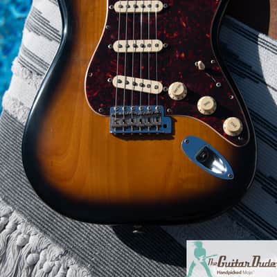 1998 Fender American Vintage Reissue 1957 Stratocaster - Professional Set Up w Perfect Frets/Action/Intonation! image 5