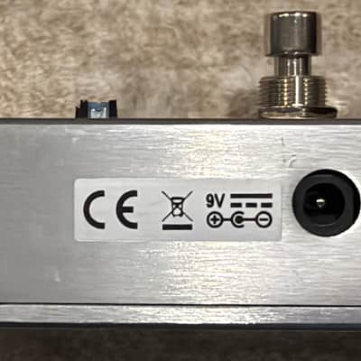 MXR M109S Six Band EQ 2016 - Present - Silver image 5