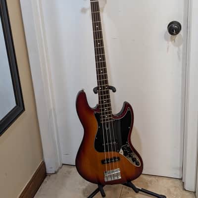 Sire 2nd Generation Marcus Miller V3 MA 4-String with Rosewood Fretboard 2019 - Mahogany image 3