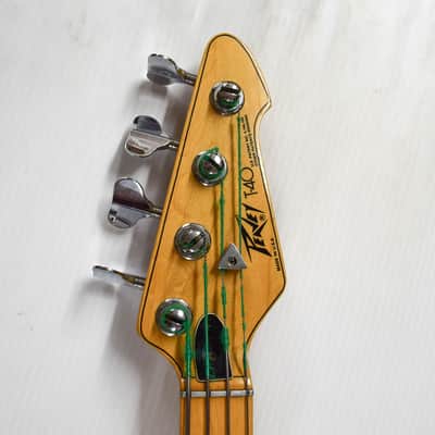 Peavey T-40 Bass Guitar - Natural image 8