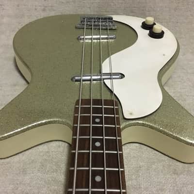 Danelectro Left Hand Lefty DC-2 Bass 1999 Korea Silver Sparkle image 5