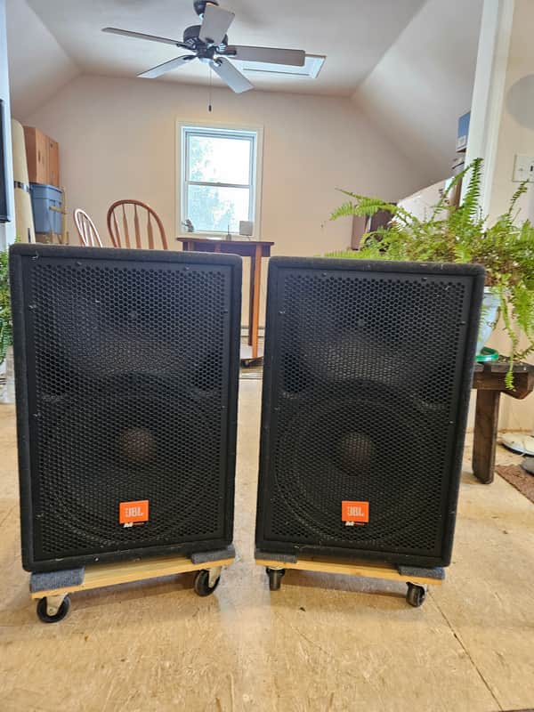JBL MP215 MPro 15" 2-Way Passive Speakers (pair) image 1