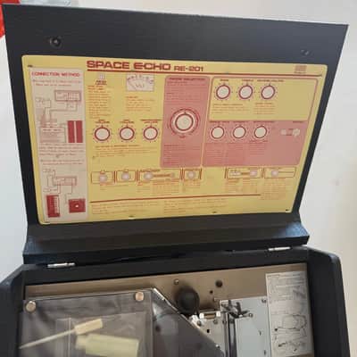 Roland RE-201 Space Echo Tape Delay / Reverb 1974 - 1988 - Black image 5
