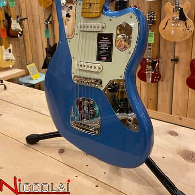 Fender American Professional Classic Jaguar, Maple Fingerboard, Faded Lake Placid Blue image 12