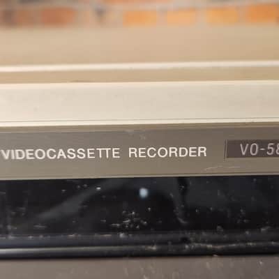 Vintage Sony VO-5800 Videocassette Recorder image 3