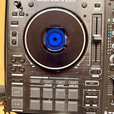 Denon Prime 4+ 4-Deck DJ System 2023 - Present - Black image 6