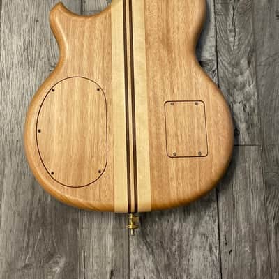 *NEW MODEL* Alembic Crest 4 Medium Scale (32"), Walnut / Ebony / Red Led's *On Order, ETA SEPTEMBER 2025* image 5