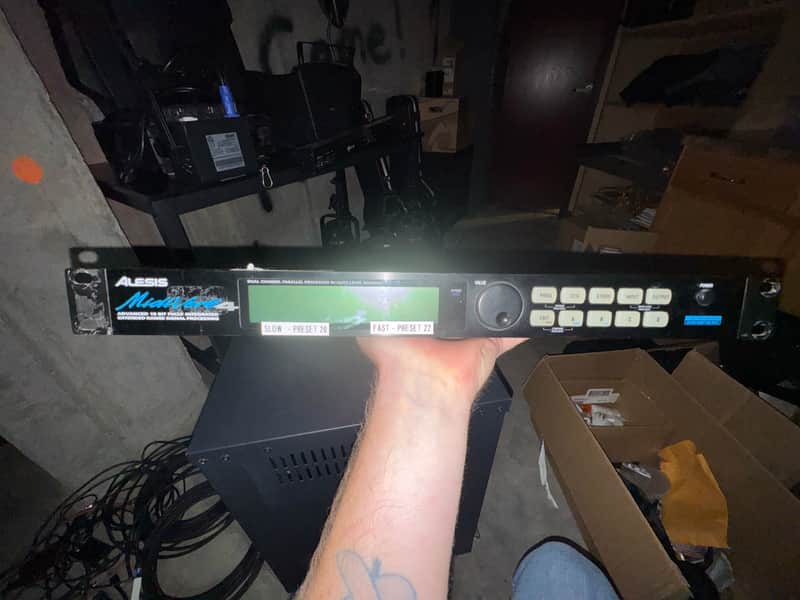 Alesis Midiverb 4 2000s - Black image 1