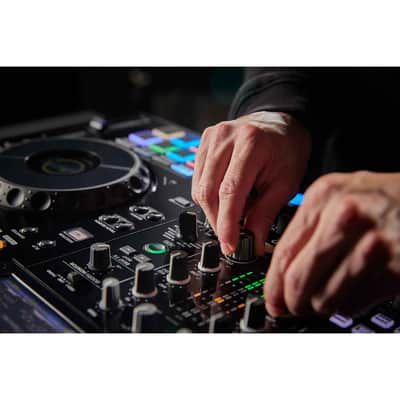 Pioneer DJ XDJ-RX3 All-In-One Touch Screen Rekordbox Serato DJ Controller System image 15