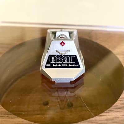 Rega Apheta 2 Low Output MC Phono Cartridge, Anodized aluminum body, Vital profile nude diamond Stylus on Aluminum Cantilever image 8