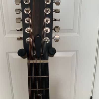 Taylor 352ce 12 String 12 Fret image 4