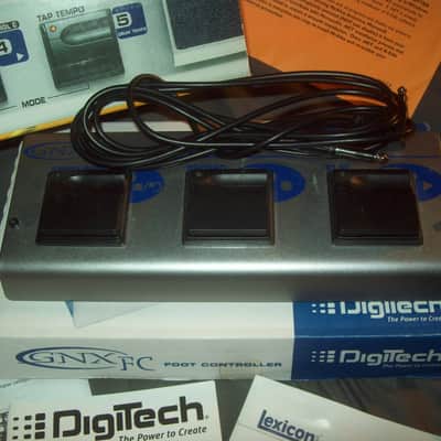 Digitech  GNX4 GNX 4 W/ gig bag, Recording foot switch MFX models 3 cards power guide EC PLEASE Read image 2