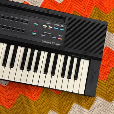Casio Keyboard - 1980’s Made in Japan🇯🇵! - Original Case and Accessories! - Great Synth! - image 6