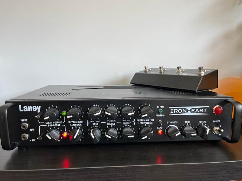 Laney Ironheart IRT-Studio 15 W Röhren Gitarrenverstärker+Footswitch 19'' Rack image 1