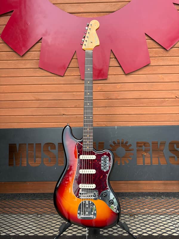 Fender Vintera III Early '60s Bass VI