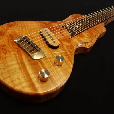 Rukavina 6 String Ripple Lap Steel -- 25" Curly Maple image 1