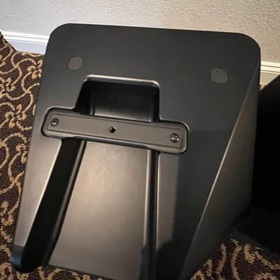 A pair Yamaha DXR10 mkII 2-Way 1100-Watt 10" Active Loudspeaker 2019 - Present - Black image 6