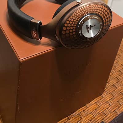 FOCAL Stellia Closed-Back Over-Ear Premium Audiophile Headphones image 2
