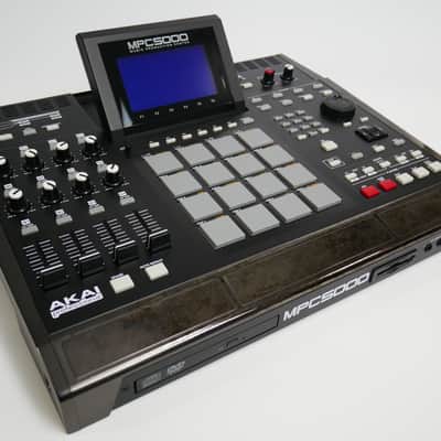 AKAI MPC5000 (192MB Memory Upgrade, HDD 80GB) image 2