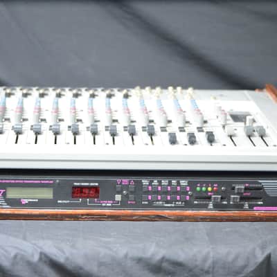 Behringer Eurorack MX2004A 20-Channel Mic / Line Mixer 2000s - Silver image 1