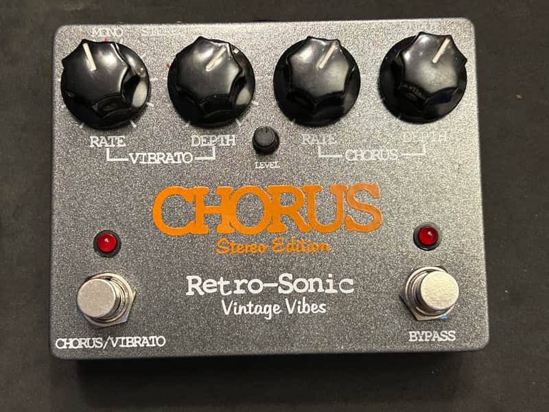 Retro-Sonic Chorus 2010s - Silver image 1