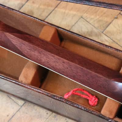 Washburn R314K Vintage Series Parlour Acoustic Guitar + 'Coffin' Case image 10
