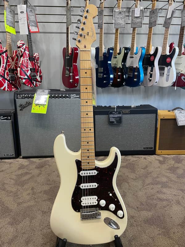 Fender American Standard Stratocaster - Made in USA 2006 image 1
