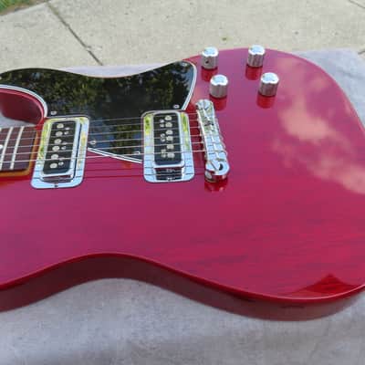 FENDER 1998 TELE-SONIC 1998 CRIMSON RED TRANSPARENT EARLY RUN 1st YEAR near MINT ORIGINAL! image 3