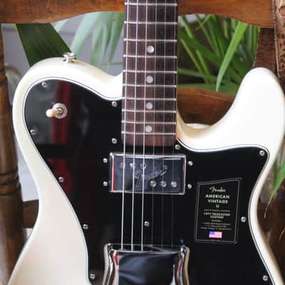 FENDER "American Vintage II 1977 Telecaster Custom, Rosewood Fingerboard, Olympic White" HARDCASE image 13