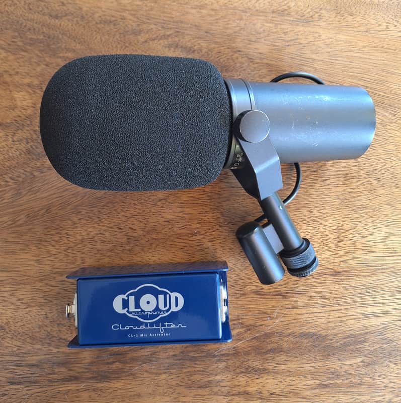Shure SM7B Cardioid Dynamic Microphone & Cloud Lifter Bundle image 1
