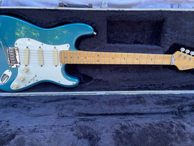 John Cruz built Fender Strat Plus with Maple  Fretboard 1988-Lake Placid Blue image 1