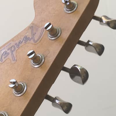 Vintage Modern Spec Lefty Fender Licensed Made in Japan Aged Relic Strat Guitar Neck Amber Loaded MIJ Nickel Gotoh Tuners image 11