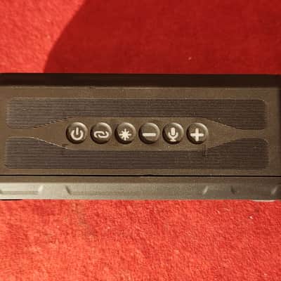 Altec Lansing Hydrajolt Bluetooth Speaker w/ Original Box image 3