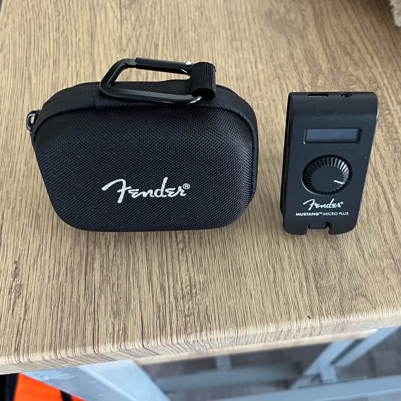 Fender Mustang Micro Plus image 1