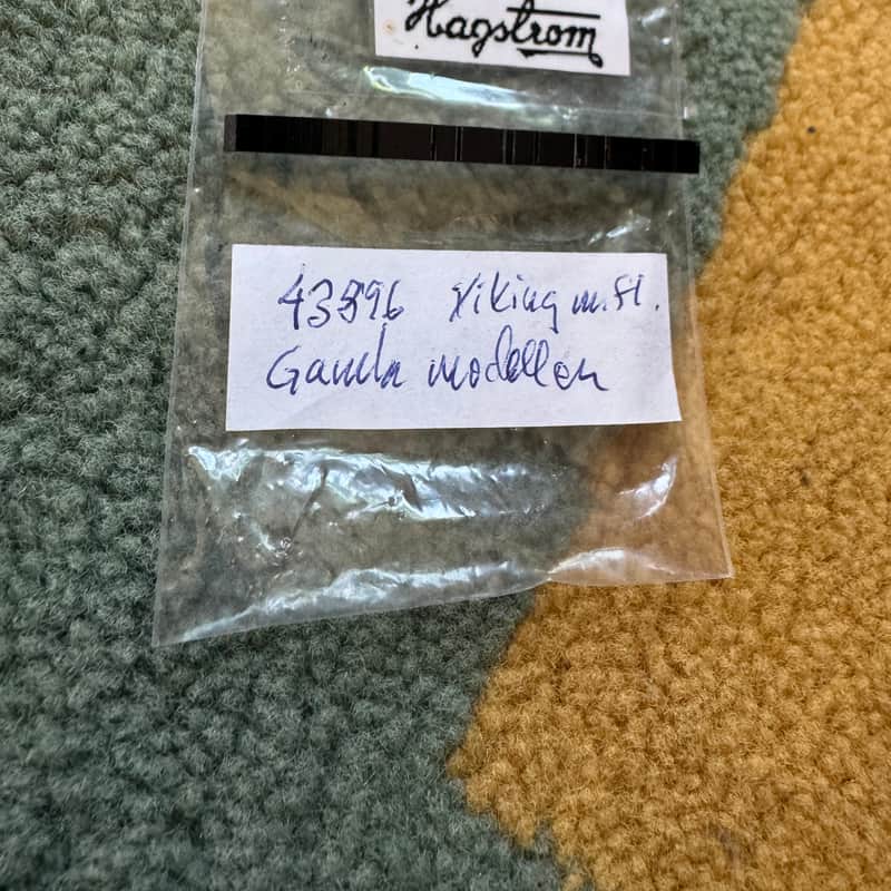 Hagstrom Viking 12-stringed nut Black