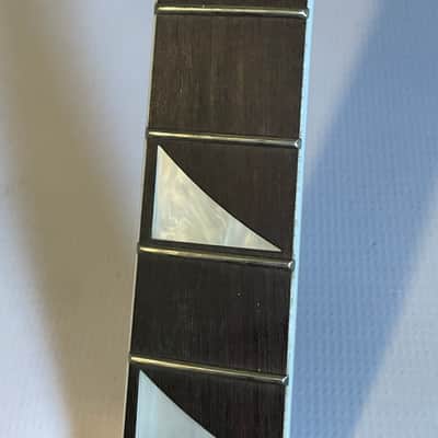 2020's Jackson JS32T Series Bound Pointy Guitar Neck Standard Nut 24 Fret Sharkfin image 11