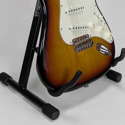 Suhr Classic S, SSS 2022 - Antique 3-Tone Burst image 4