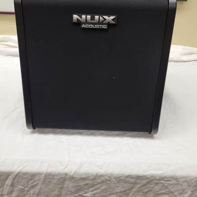 NuX Stageman II 60W Acoustic Amplfier image 2