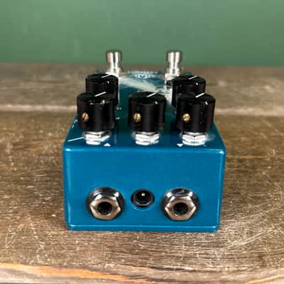 Walrus Audio Fathom Multi-Function Reverb 2018 - Present - Blue image 7