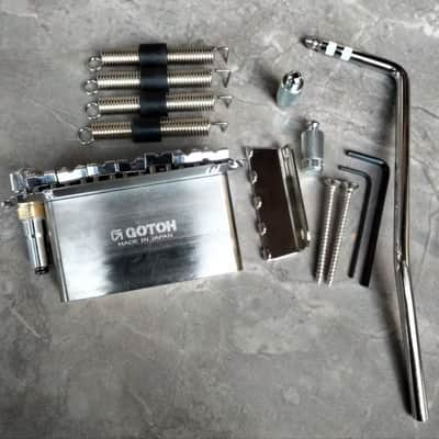Ibanez Tremolo Bridge T1502 7 string - Chrome image 2