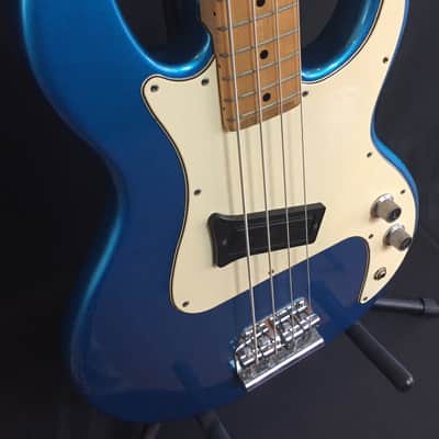 1982 Peavey USA T-20 4-String Bass Guitar Frost Blue Metallic w/ OHSC image 6