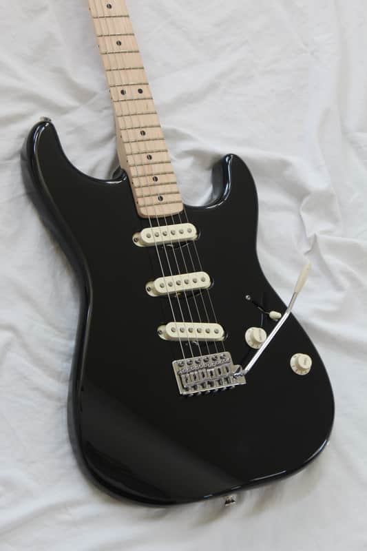 2006 Fender Stratocaster No Pickguard FSR Limited Edition 60th Diamond Anniversary Guitar - Black image 1