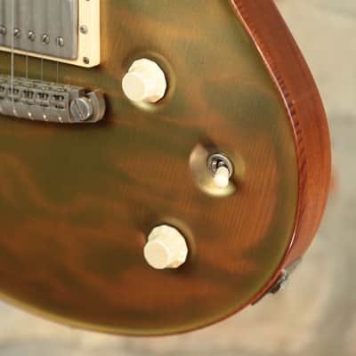 NIK HUBER Redwood Dolphin Exceptional Curly 1-piece Top - Summer NAMM 2013 - Translucent Gold Top Semi-Gloss image 13
