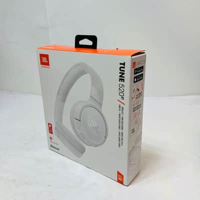 JBL Tune 520BT Wireless Over-Ear Headphones Pure Bass Sound White JBLT520BTWHTAM image 4