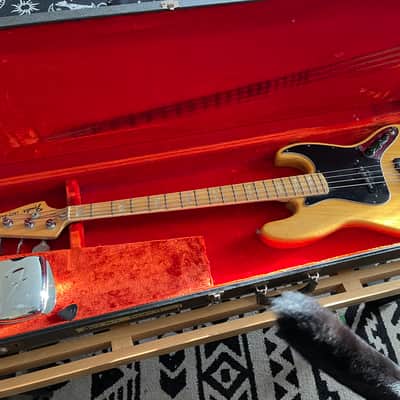 Vintage Fender Jazz Bass with Maple Fretboard 1976 - Natural image 1