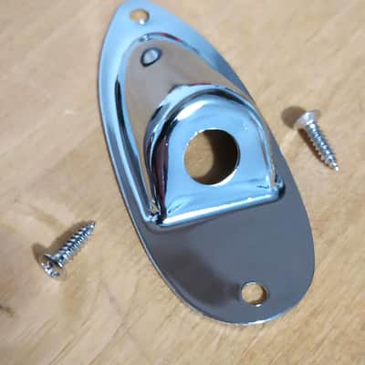 Stratocaster Chrome Jack Plate + 2 screws image 2