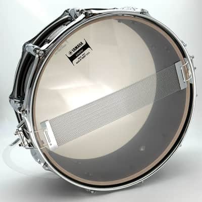 Used Yamaha Recording Custom Snare Drum 14x5.5 Classic Walnut - Very Good image 4