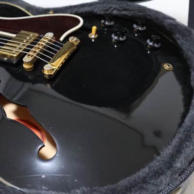 Gibson USA Custom Shop 2005 ES-355 Gold Hardware Ebony Finger Board Hard case image 2