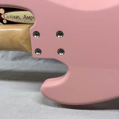 G&L JB-5 jb5 5-string Bass with Case 2021 - Shell Pink image 13